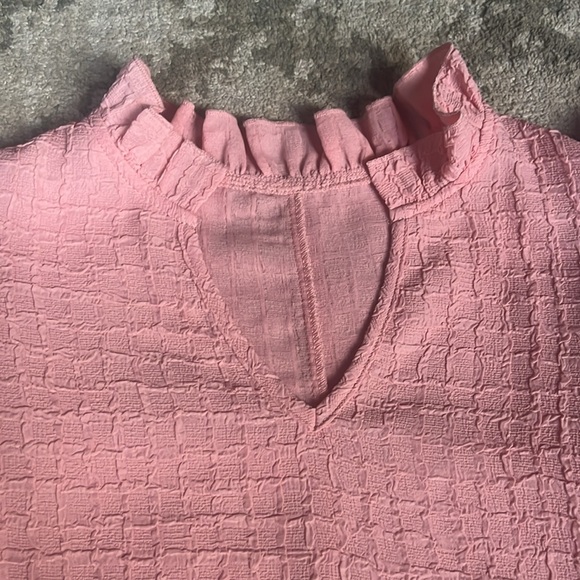 Women’s Medium SHEIN Privé Swiss Dot Notched Neckline Butterfly Sleeve Blouse - Picture 4 of 5